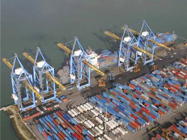 Le port du Havre dispose d'une capacié de stockage de 2 milllions d'EVP