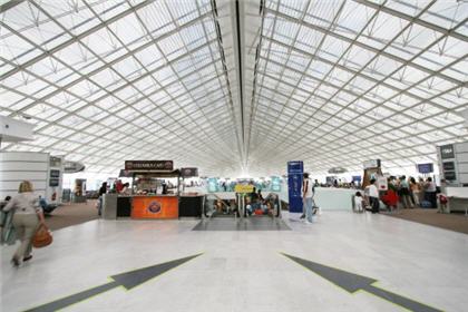 Hall du Terminal 2F à Roissy-Charles de Gaulle.